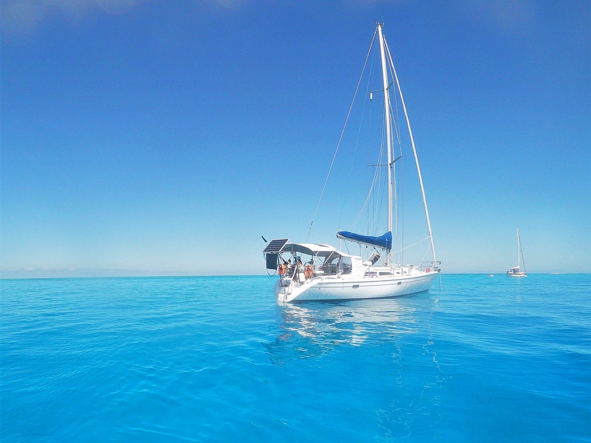 Reef Hopping on the Great Barrier&nbsp;Reef